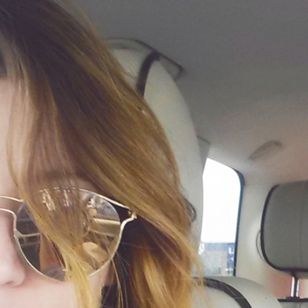 Meet your Posher, Alicia